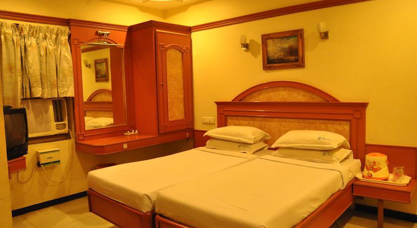 Hotel Sathyam Tiruchirappalli Exteriér fotografie